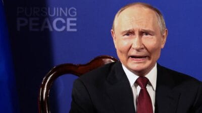 Trump ve putin un alaska gorusmesinde red carpet karsilamasi 4557