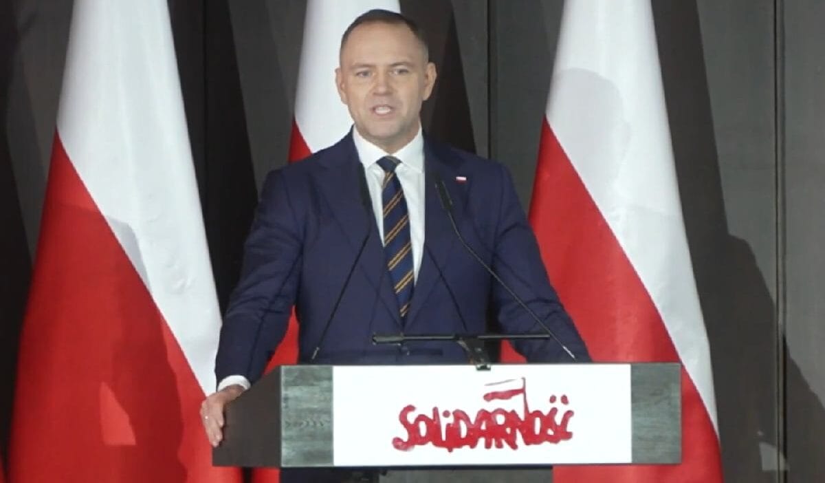 Tvn24'ün nawrocki ile kutlamalara girmesine izin vermediler. Açıklama 1 Tvn24 un nawrocki ile kutlamalara girmesine izin vermediler aciklama 8101