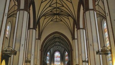 Ülke çapında düzenlenen "1025. Katedrallerin müziği" projesinin finali varşova baş katedrali'nde 3 Ulke capinda duzenlenen 1025 katedrallerin muzigi projesinin finali varsova bas katedrali nde 6538