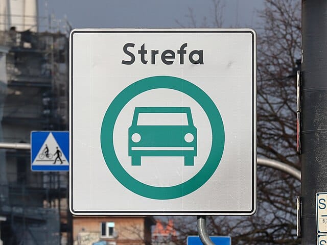 Varşova temiz ulaşım bölgesine geçeli bir yıl oldu: ocak ayından itibaren ceza yok, daha sıkı kurallar var 1 Varsova temiz ulasim bolgesine geceli bir yil oldu ocak ayindan itibaren ceza yok daha siki kurallar var 7012