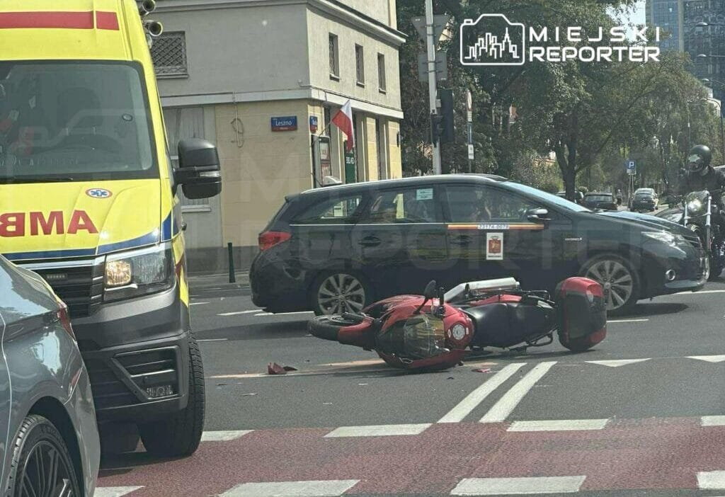Wola'da bir otomobil ile motosiklet çarpıştı. Motosiklet sürücüsü hastanede 1 Wola da bir otomobil ile motosiklet carpisti motosiklet surucusu hastanede 7541