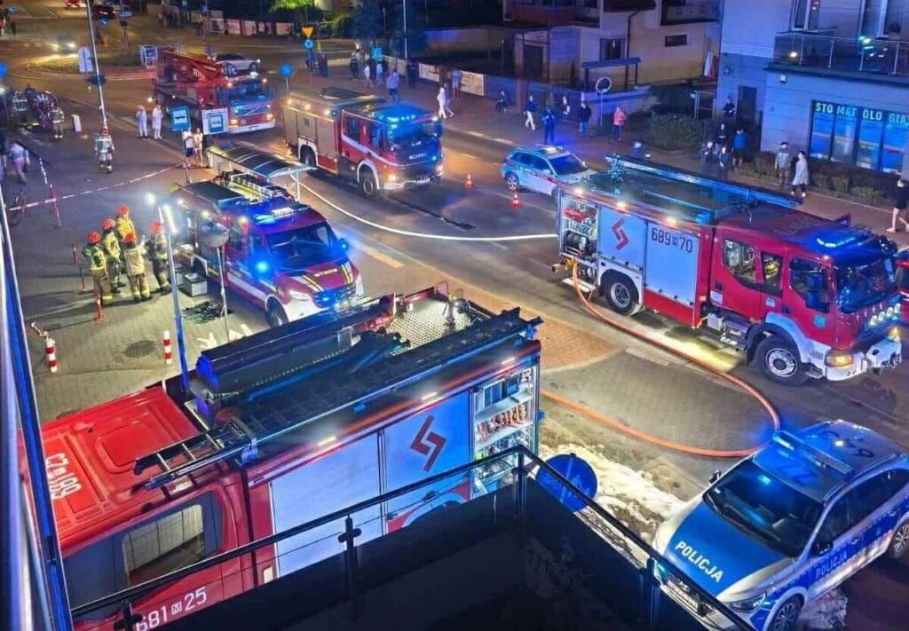 z bki de yangin ve tahliye birkac hafta once yanan konut alaninin hemen yaninda 6715