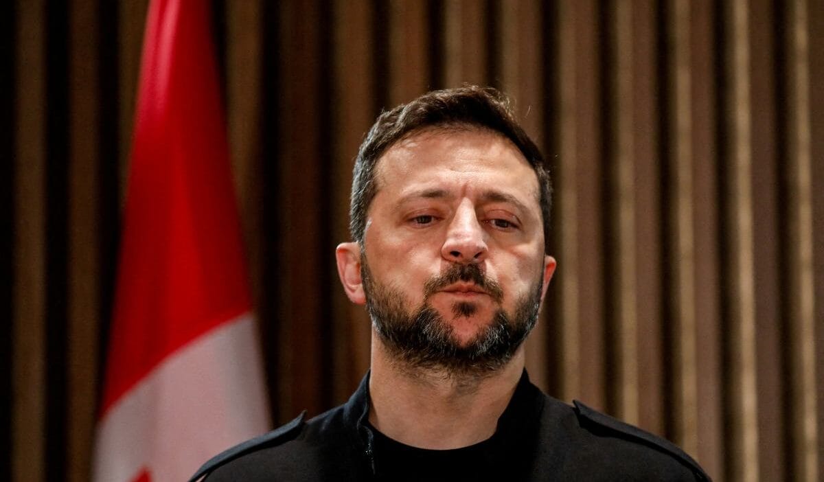 Zelenski aciga vurdu i stihbarat raporu rusya simdi harekete gececek putin kararli 4034