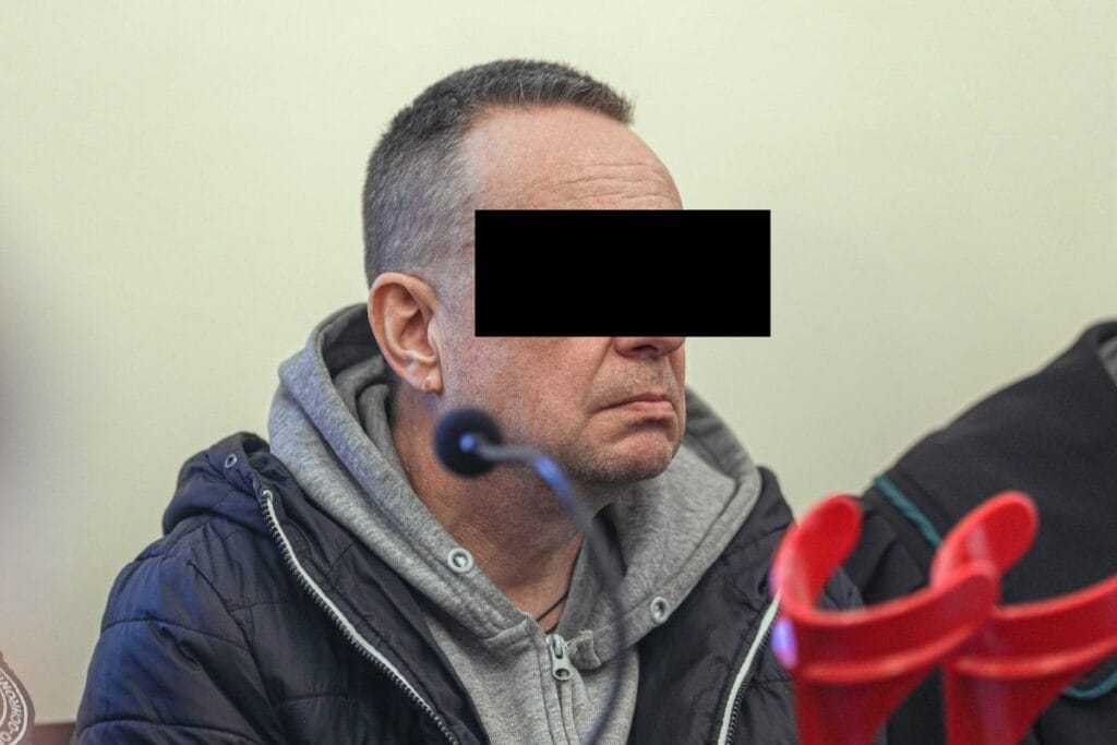 29 yasindaki peter in cesedi bagajda bulundu 28 yil sonra bir karara varildi 11466