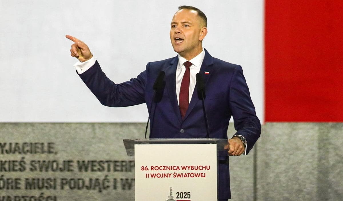 Almanya nawrocki nin tazminat taleplerine tepki gosterdi milliyetci duygulari korukluyor 8365