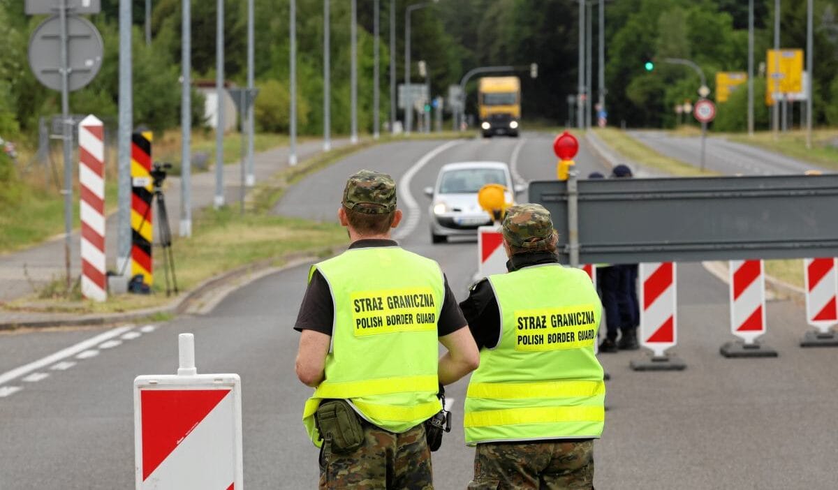 Almanya ve litvanya ile sınır kontrollerine ilişkin bir hükümet kararı var. Bir taslak yayınlandı 1 Almanya ve litvanya ile sinir kontrollerine iliskin bir hukumet karari var bir taslak yayinlandi 11649