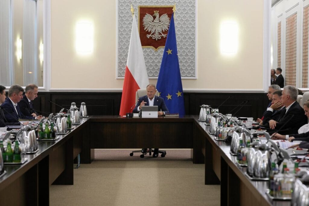 bakanlarin mulklerini incelediler waldemar urek emlak koleksiyonu yapiyor bir duzineden fazla gayrimenkulu var 8480