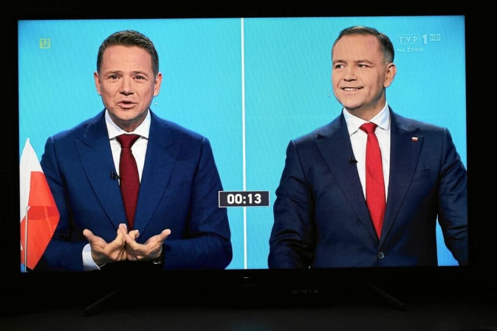 baskanlik secimleri kampanyalarin ne kadara mal oldugunu biliyoruz nawrocki nin komitesi en fazla harcamayi yapti 9050