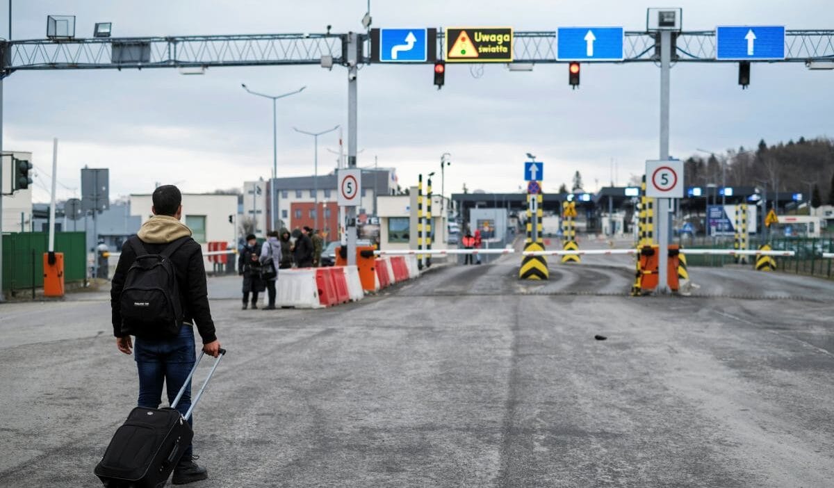 Binlerce rus polonya'ya geliyor. Son rakamlar mevcut 1 Binlerce rus polonya ya geliyor son rakamlar mevcut 11751