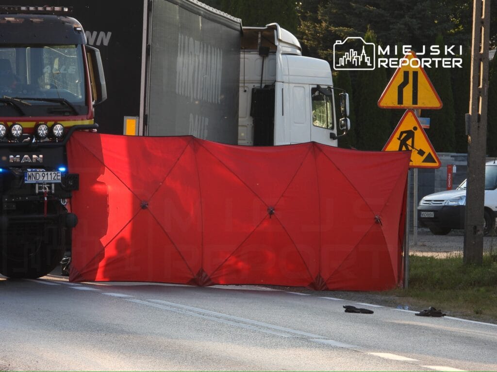 bir kamyonun bir yayaya carpip kacmasi sonucu olum yol kapatildi 9098