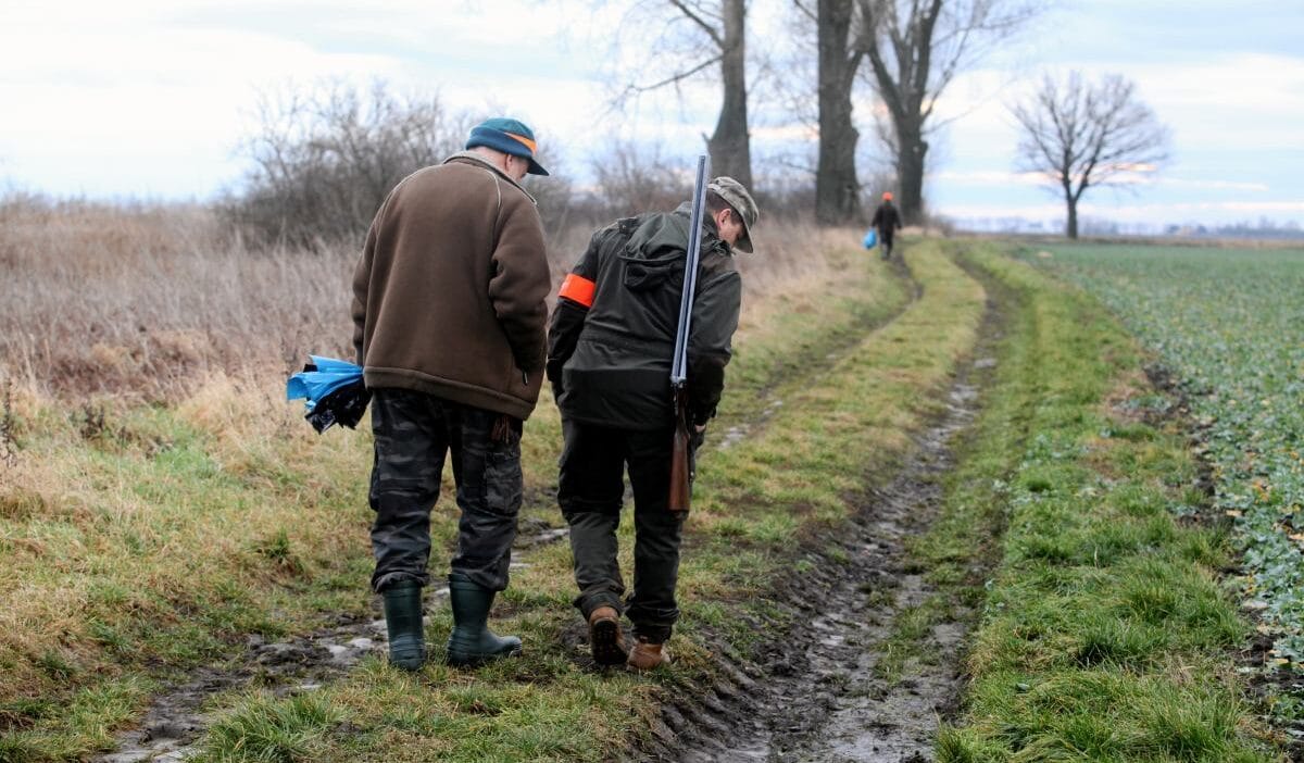 Bir meslektaşını yaban domuzu sandı. 35 yaşındaki kişi öldürüldü. 58'lik adam hakkında bir iddianame var. 1 Bir meslektasini yaban domuzu sandi 35 yasindaki kisi olduruldu 58 lik adam hakkinda bir iddianame var 8447