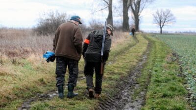 Bir meslektaşını yaban domuzu sandı. 35 yaşındaki kişi öldürüldü. 58'lik adam hakkında bir iddianame var. 3 Bir meslektasini yaban domuzu sandi 35 yasindaki kisi olduruldu 58 lik adam hakkinda bir iddianame var 8447