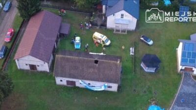 Bir motorlu parasut yuksekten dustu pilot bir binanin catisina carptiktan sonra hayatta kaldi 10767