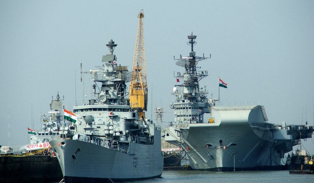 Bir sonraki catisma bu sekilde baslayabilir stratejik deniz uslerine yikici saldirilar 8507