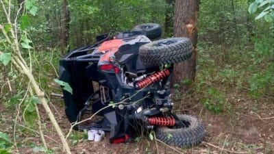 Buggy aracinin surucusu kontrolu kaybederek bir agaca carpti biri arac tarafindan ezilen 4 kisi yaralandi 13715