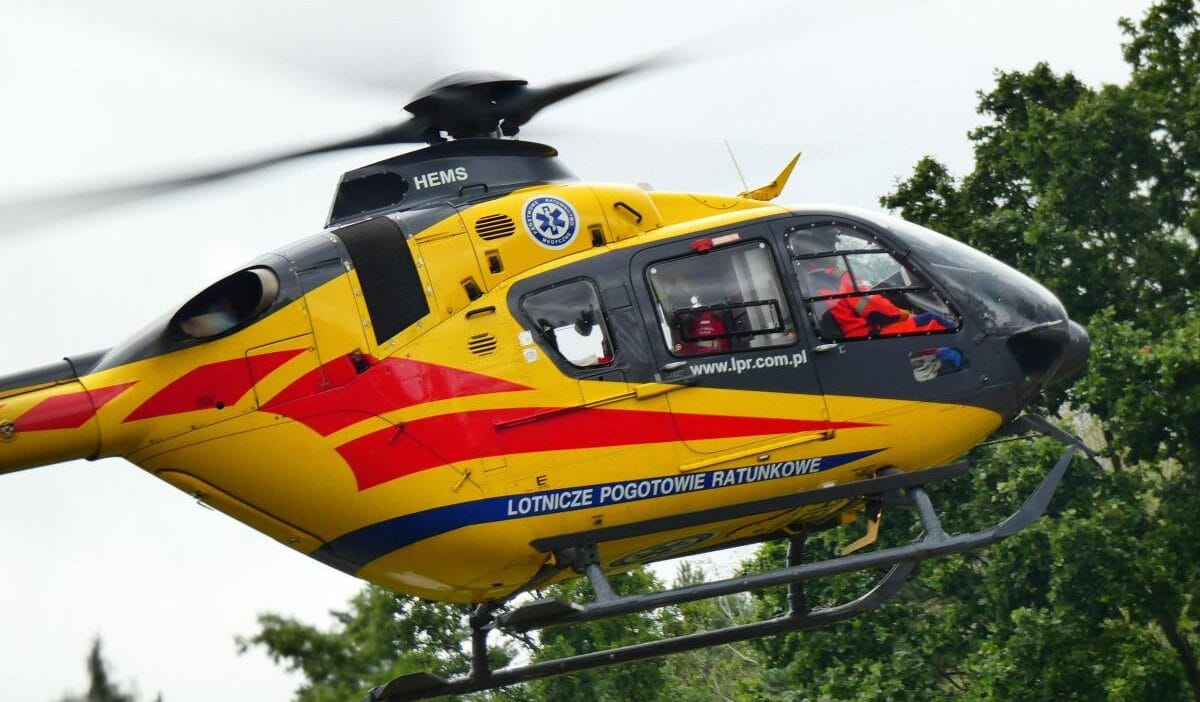 Buyuk polonya bir garajda patlama meydana geldi yarali baba ve 6 yasindaki oglu 9590