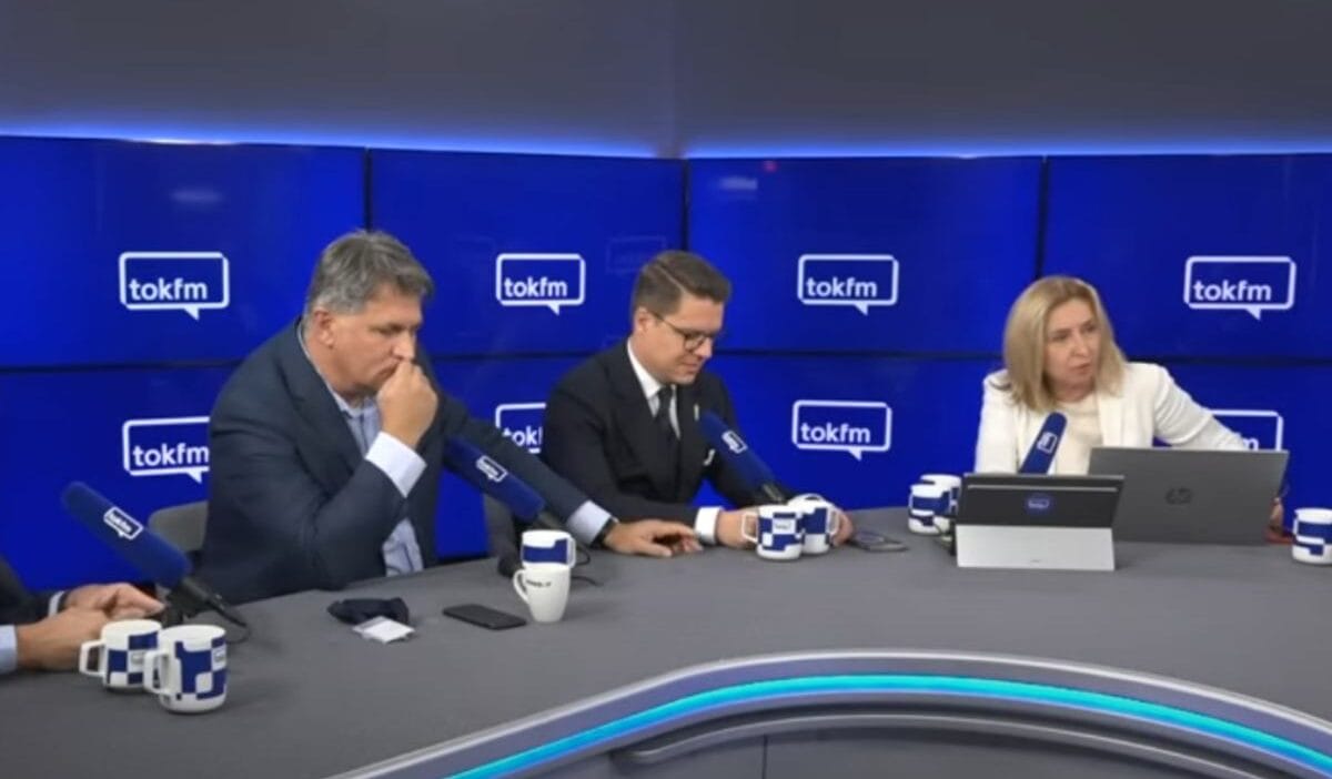 Canli yayinda bir arbede sunucu sesini yukseltti bunu bu sekilde yapamazsiniz 13691