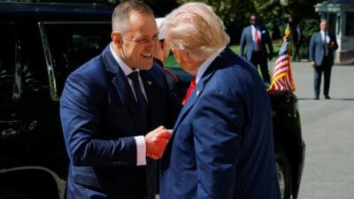 Cok daginiksiniz beyler hukuk ve adalet trump in nawrocki ye mektubu uzerine gurledi 11532