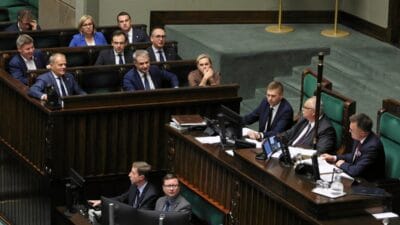 Cpk oylamasindan sonra kayniyor tusk kontrolunu kaybediyor tek kelimeyle utanc verici 13427