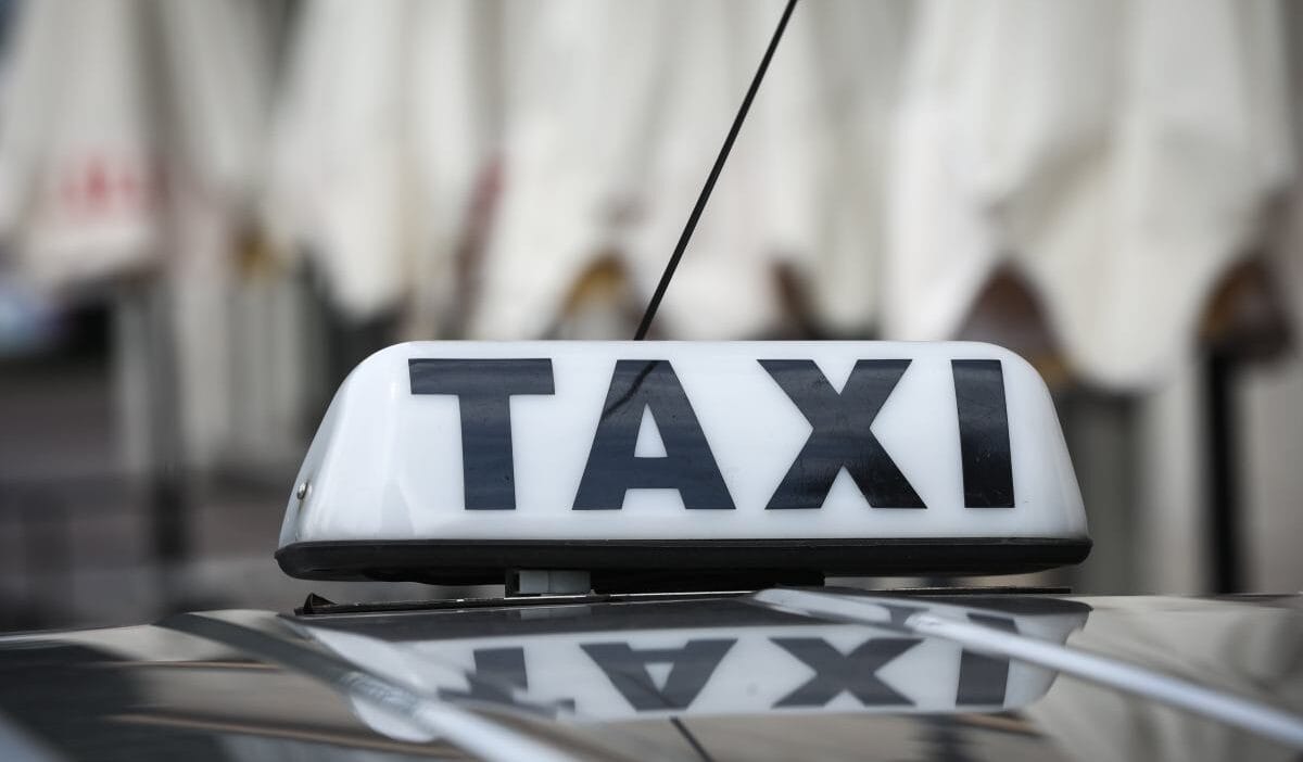 Czelad tahnitcinin boynuna bir pala dayadi supheli hakkinda karar verildi 11655