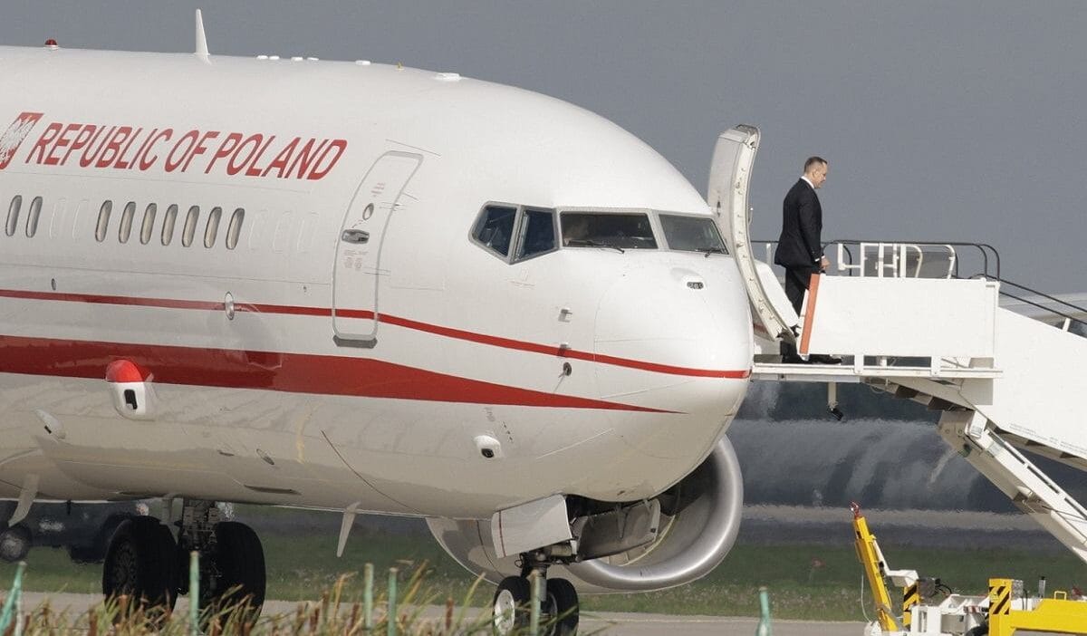 Dışişleri bakan yardımcısı nawrocki ile birlikte berlin ve paris'e uçacak. Sikorski'den bir yorum var 1 Disisleri bakan yardimcisi nawrocki ile birlikte berlin ve paris e ucacak sikorski den bir yorum var 11226