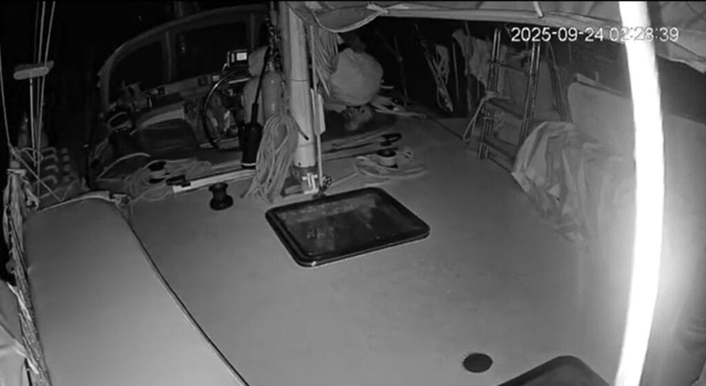 disisleri bakanligi saldiriya ugrayan filo hakkinda konustu polonyali murettebat bu bir gorev ihmali 12955