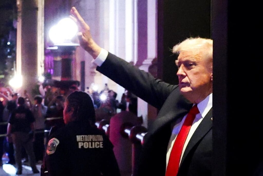 donald trump polonya uzerindeki insansiz hava araclarina tepki gosterdi boyle ilk giris 10376