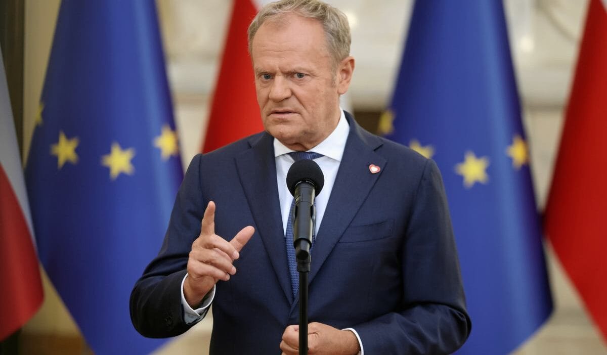 Donald tusk buna dayanamadi bu binlerce akil adamdan biktim artik 11598