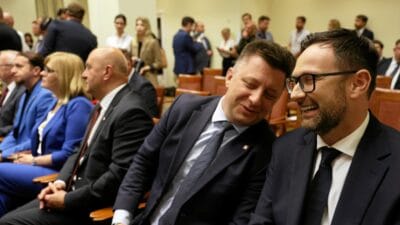 Dworczyk ve obajtek in dokunulmazliklari avrupa parlamentosu komitesinin bir karari var 12628