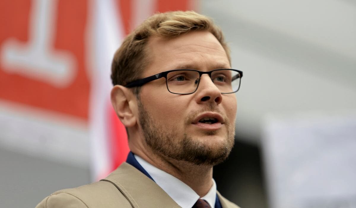 Eski adalet bakan yardimcisi savciliga cagrildi pegasus un satin alinmasiyla ilgili 14171