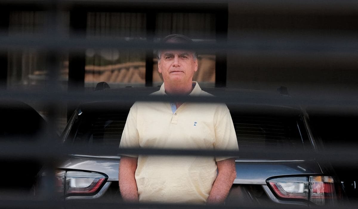 Eski brezilya devlet başkanı komploya karışmaktan suçlu bulundu. Jair bolsonaro hayatının geri kalanını hapiste geçirebilir 1 Eski brezilya devlet baskani komploya karismaktan suclu bulundu jair bolsonaro hayatinin geri kalanini hapiste gecirebilir 10713