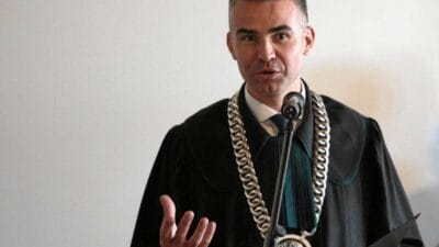 Eyalet mahkemesinde sp r bir onerge verilecek bu kanunsuzluktur 12517