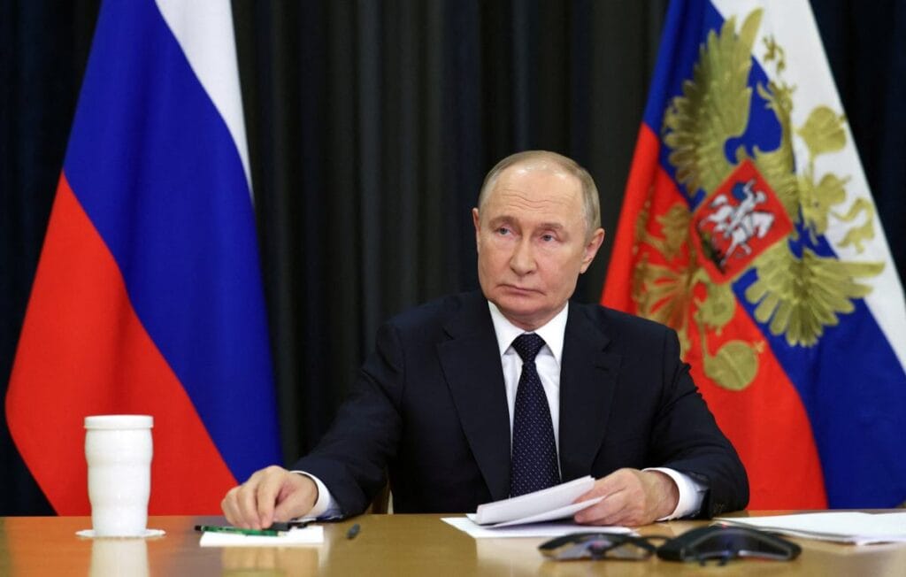 finlandiya savunma bakani rusya nin avrupa da ne yaratmak isteyebilecegini degerlendirdi savas hazir oldugumuzu gosterdi 11097