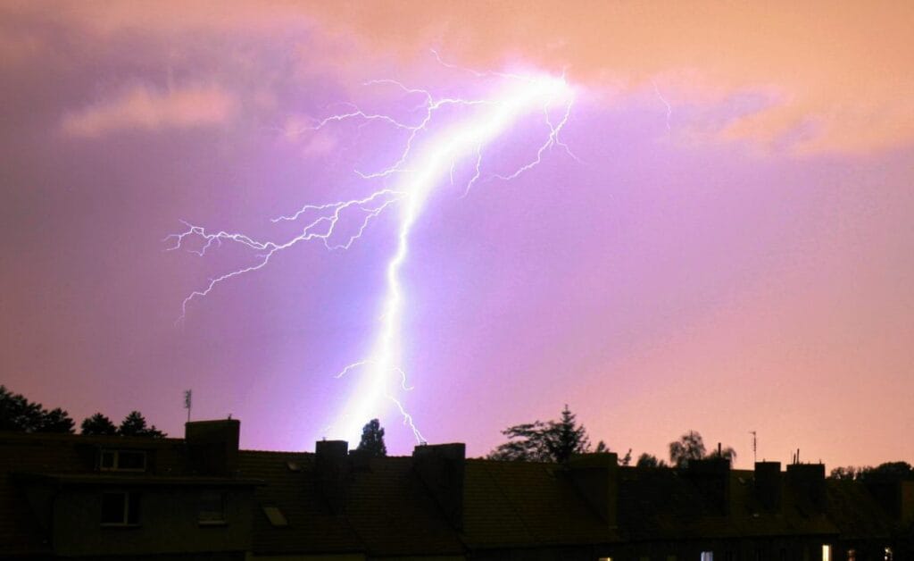 firtina nerede polonya uzerinde super firtinalar gorulecek imgw uyariyor 9191