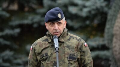 General "en karanlık senaryoyu" açıkladı. "önümüzdeki uzun süre boyunca huzur içinde uyuyamayacağız". 2 General en karanlik senaryoyu acikladi onumuzdeki uzun sure boyunca huzur icinde uyuyamayacagiz 11760