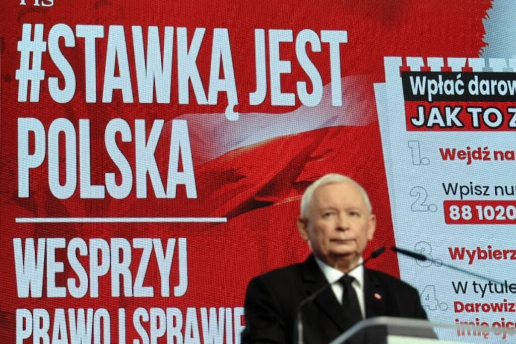 gercek tehdit hukuk ve adalet rus buyukelciliginin tasinmasini istiyor proje sejm e sunulacak 11601