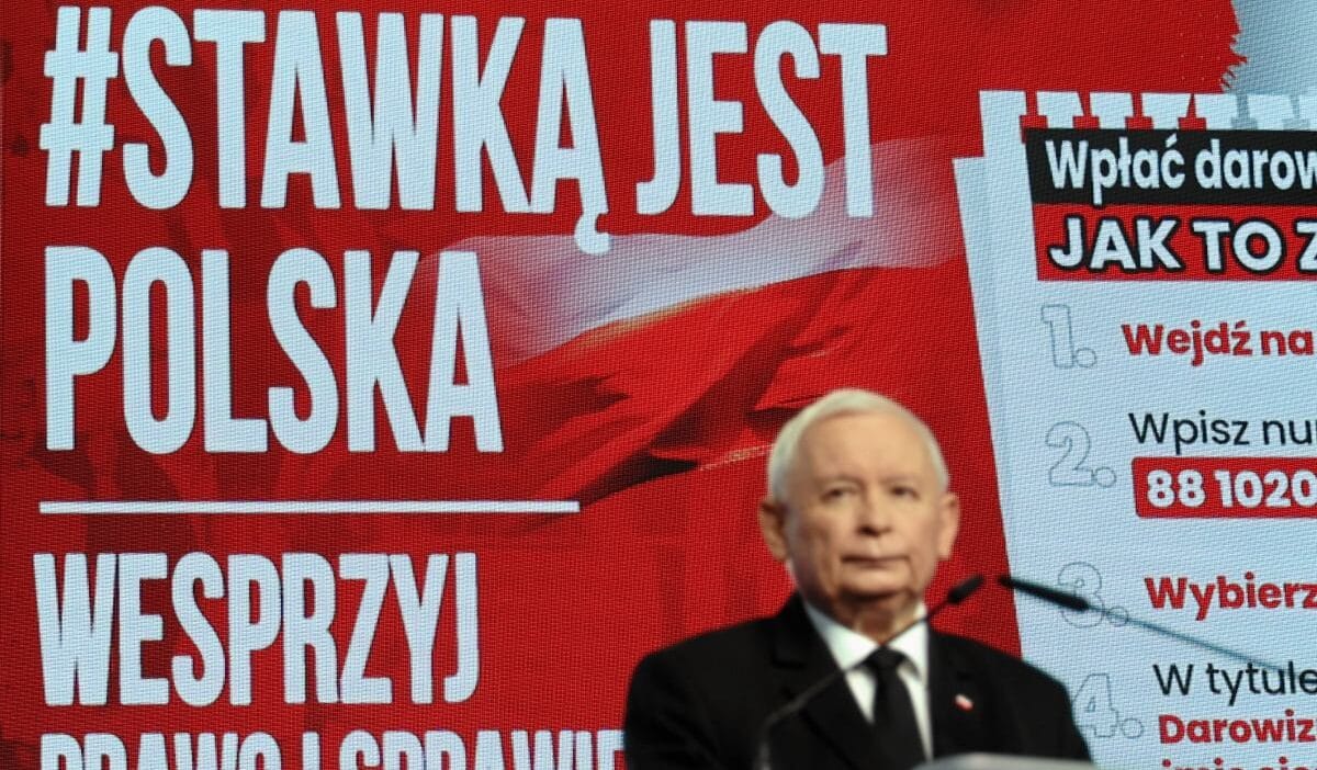 Gercek tehdit hukuk ve adalet rus buyukelciliginin tasinmasini istiyor proje sejm e sunulacak 11601