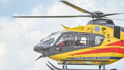 Hava ambulans hizmetleri icin zor bir gun ma opolska da 5 yasindaki bir cocuk otobusun tekerlekleri altinda can verdi 9500