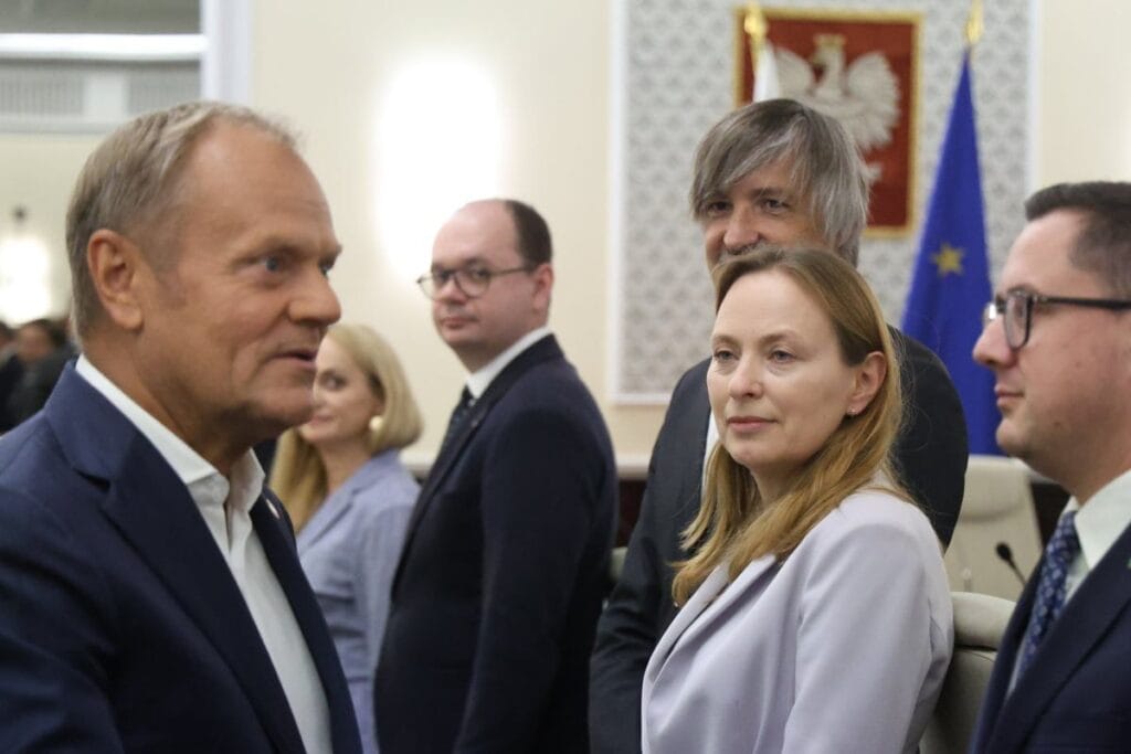 hukumet icindeki kavganin perde arkasi medya tusk dayanamadi bakan sok oldu 12925