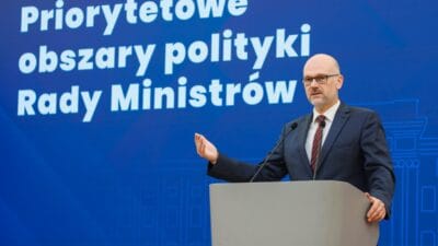 Hukumet onceliklerini belirlemistir i ste dort sutun 12006