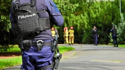 I nsansiz hava araci polonya senatosu nun citlerinin yakininda bulundu bolge kordon altina alindi ekipler bolgede calismalarini surduruyor 11352