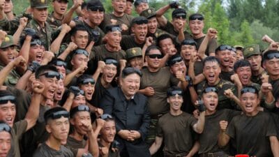 I stihbarat kim jong un un ukrayna da kac askerini kaybettigini ortaya cikardi daha fazlasi cepheye gonderilecek 8585