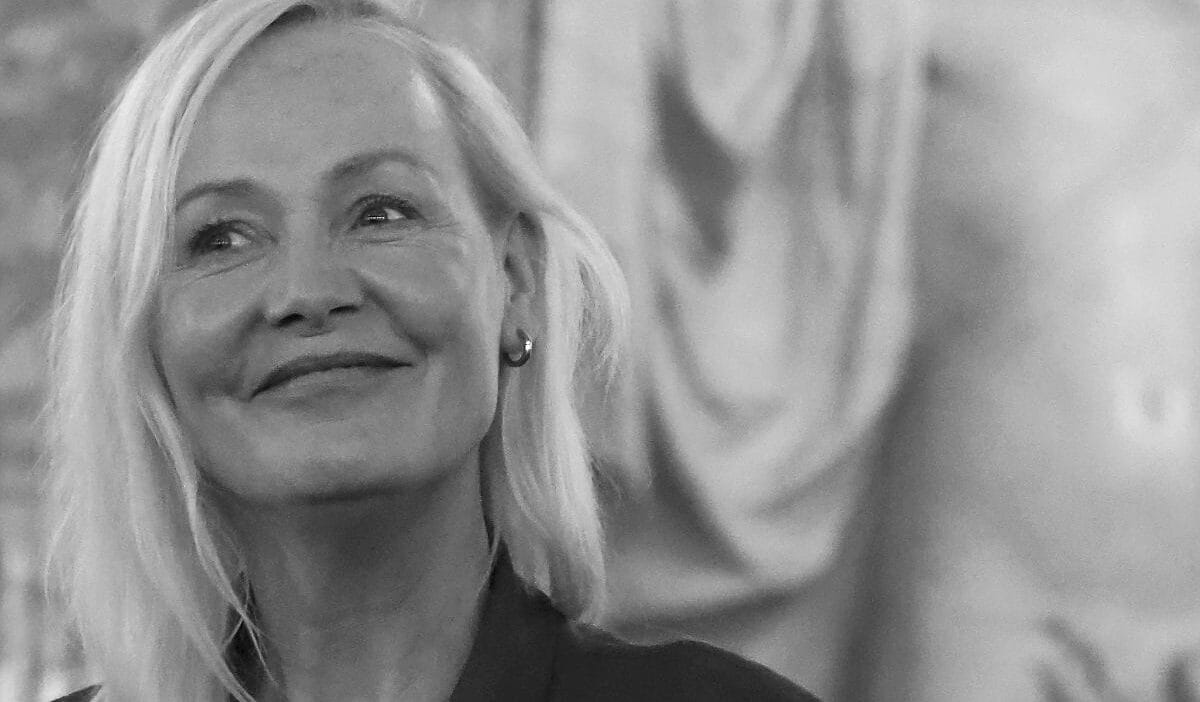 Katarzyna stoparczyk oldu olmeden hemen once bir cumle yazmis 9437