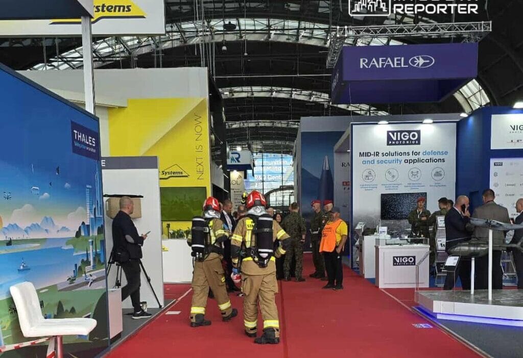 Kielce'deki mspo'da bir i̇srail şirketinin standında kırmızı sıvı. İki kişi gözaltına alındı 1 Kielce deki mspo da bir i srail sirketinin standinda kirmizi sivi i ki kisi gozaltina alindi 8906