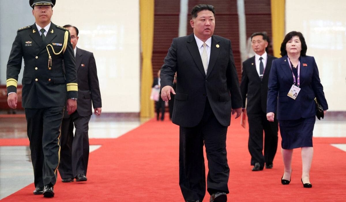 Kim jong un un genc kizi pekin de babasindan gorevi devralacak kisi o mu olacak 8795