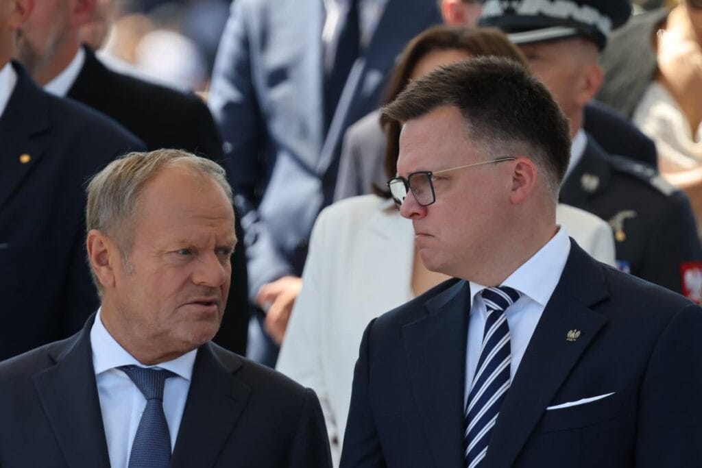 koalisyon icin olumcul iki anket konfederasyon ellerini ovusturabilir psl ve holownia batiyor 8459