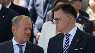 Koalisyon için ölümcül iki anket. Konfederasyon ellerini ovuşturabilir, psl ve holownia batıyor 4 Koalisyon icin olumcul iki anket konfederasyon ellerini ovusturabilir psl ve holownia batiyor 8459