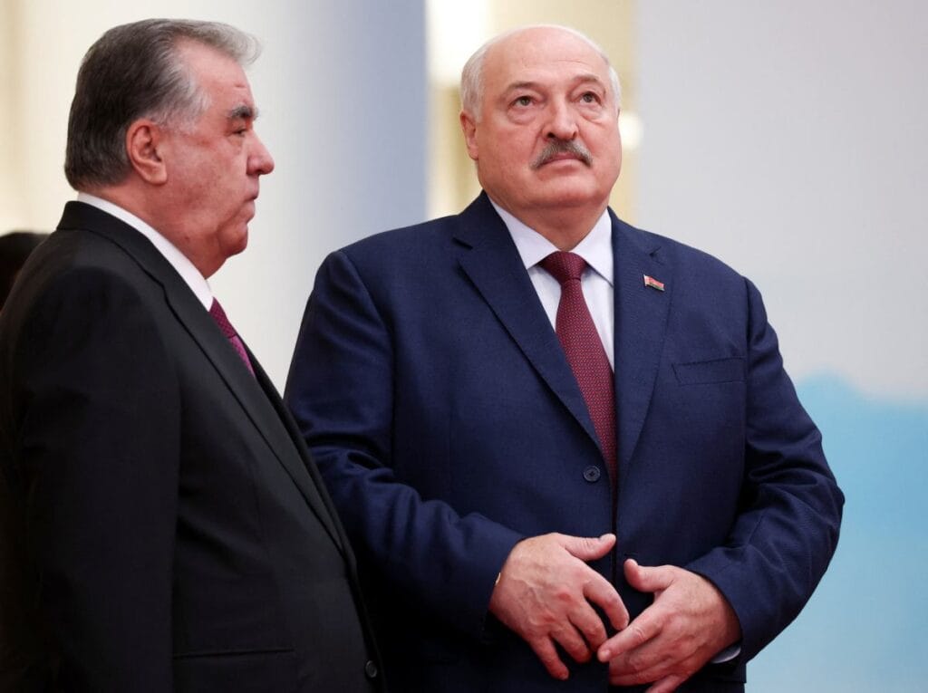 letonya da polonya nin izinden gitti rusya ve belarus sinirindaki hava sahasi kapatilacak 10512