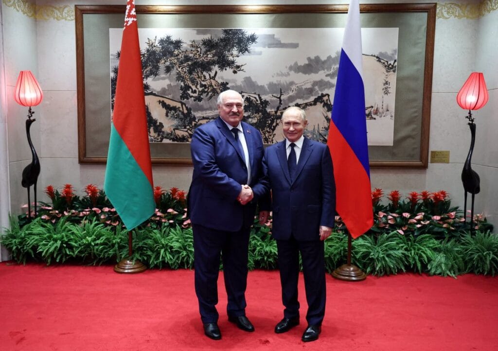 lukashenka nin yuzlerce casusu avrupa da belaruslu aktivist minsk ajanlarinin ana hedefi polonya 12673