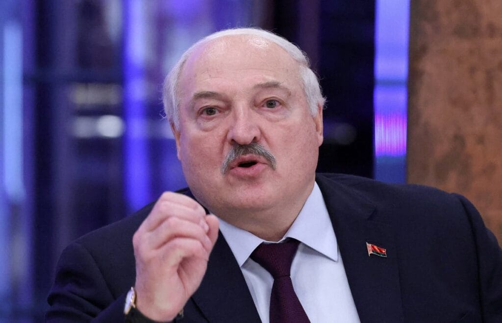 lukashenko nato yu tehdit etti yanit hemen gelecektir 13688